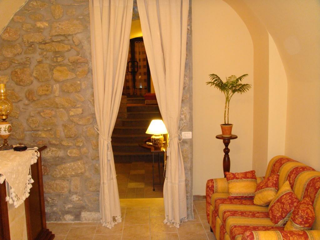 Appartamento Antica Acropoli Centuripe Экстерьер фото