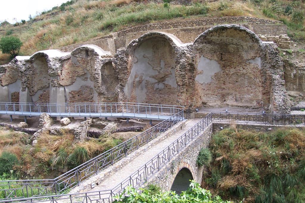 Appartamento Antica Acropoli Centuripe Экстерьер фото